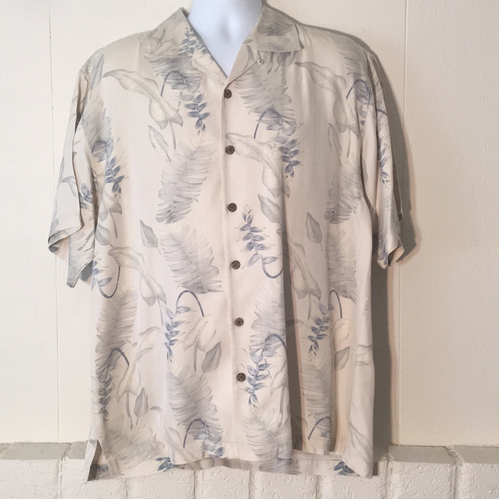 TOMMY BAHAMA BUTTON DOWN SHIRT LARGE WHITE COLOR